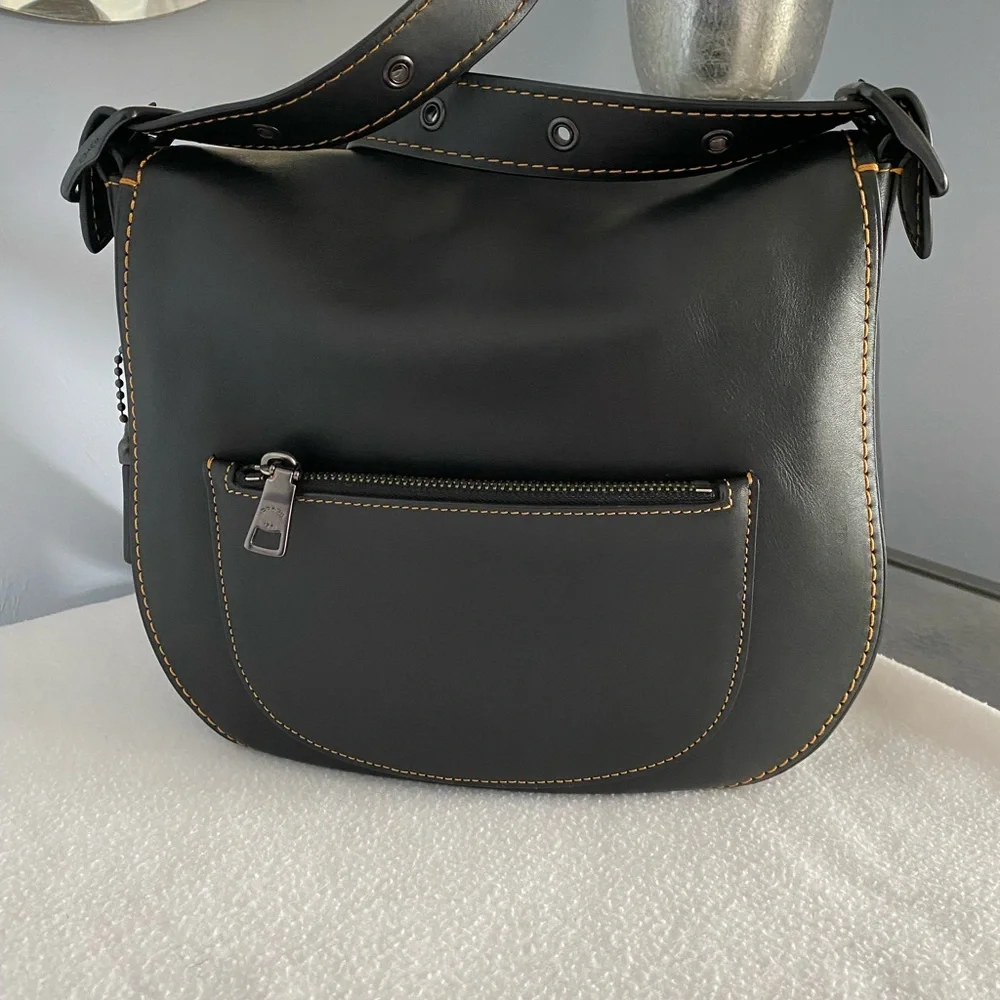 Coach 1941 Saddle Bag with contrasting stitching & matching 1941 Turnlock Wallet - Picture 8 of 16